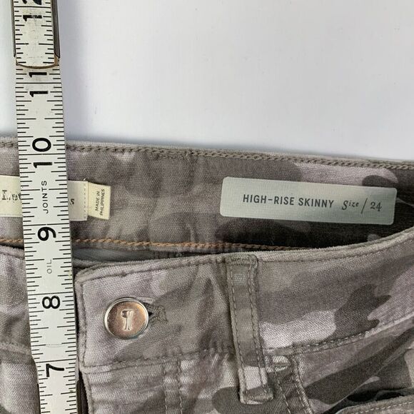 Anthropologie Pilcro Camouflage Velvet Jeans Grey Brown Size 24 High Rise Skinny - Picture 5 of 9
